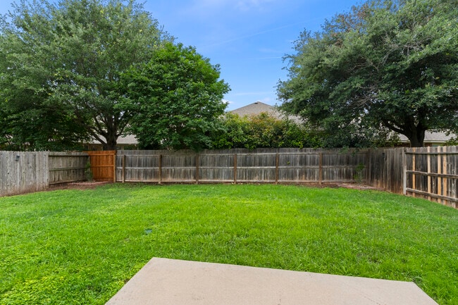 Building Photo - 25047 McBride Dr