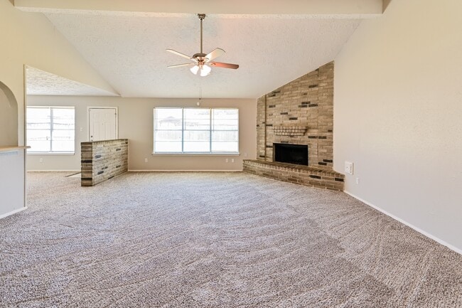 Building Photo - 8403 Rustwood Ct