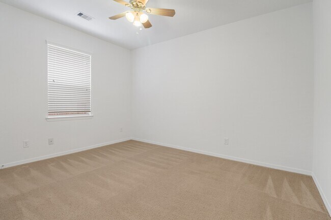 Building Photo - 3611 Rocky Ledge Ln