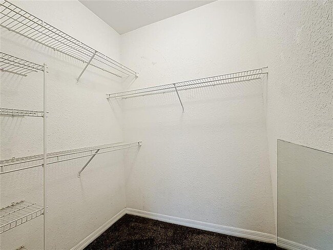 Building Photo - 1375 Lake Shadow Cir