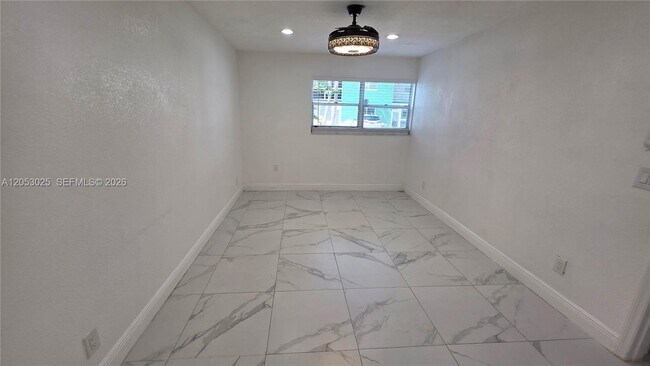 Building Photo - 2291 NW 48th Terrace