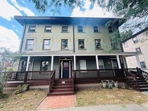 Building Photo - 80 Garden St