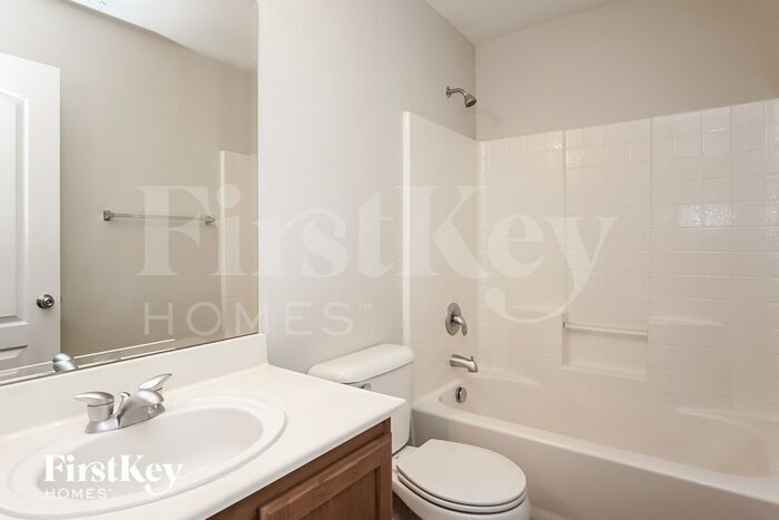 Building Photo - 3820 Chandler Cove Ave