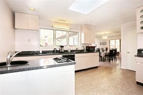 Building Photo - 30 Dolson Rd