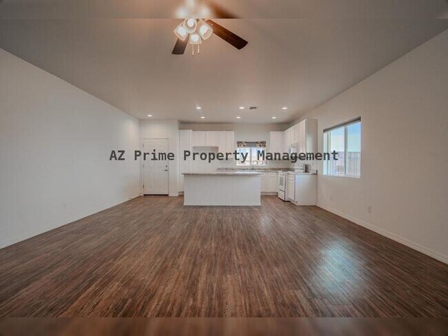Building Photo - 8477 W Concordia Dr