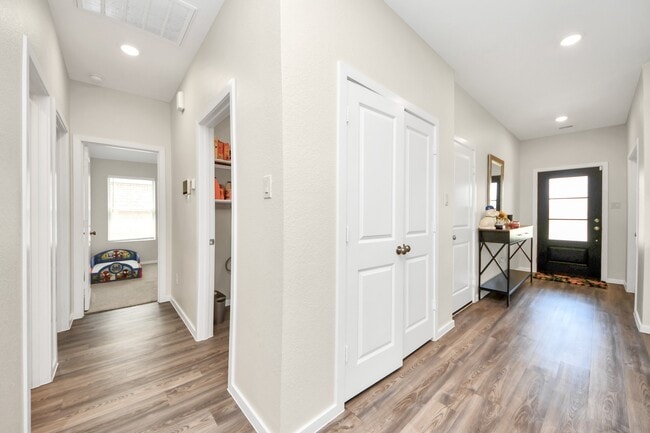 Building Photo - 4222 Sonora Pr Trl