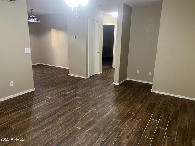 Building Photo - 15032 W Jackpot Way