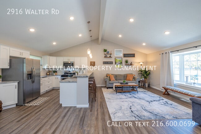 Building Photo - 2916 Walter Rd