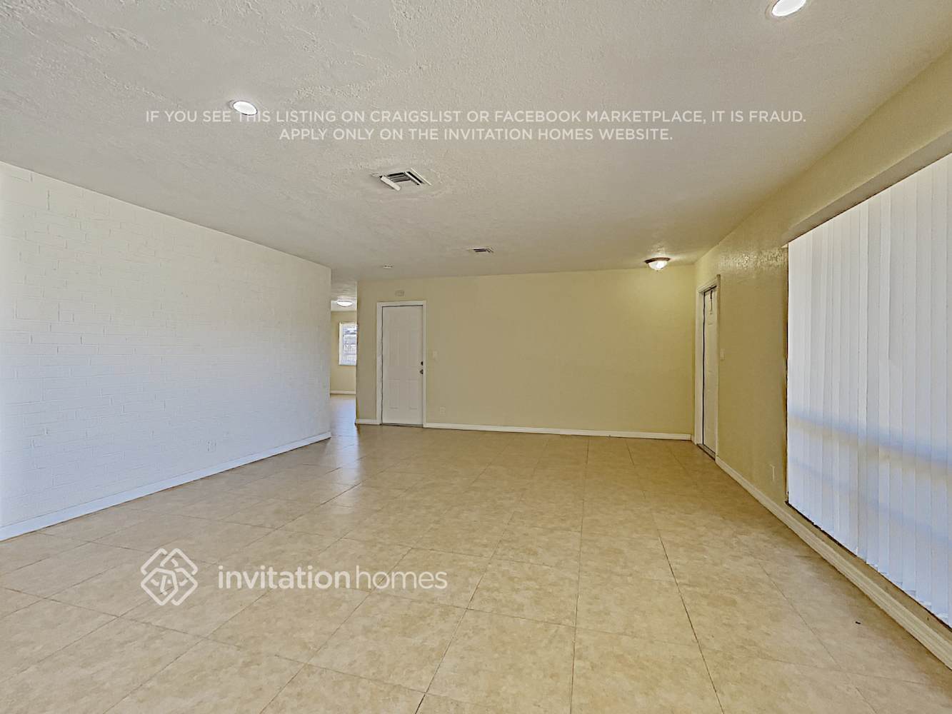 Building Photo - 6940 NW 5th Ct