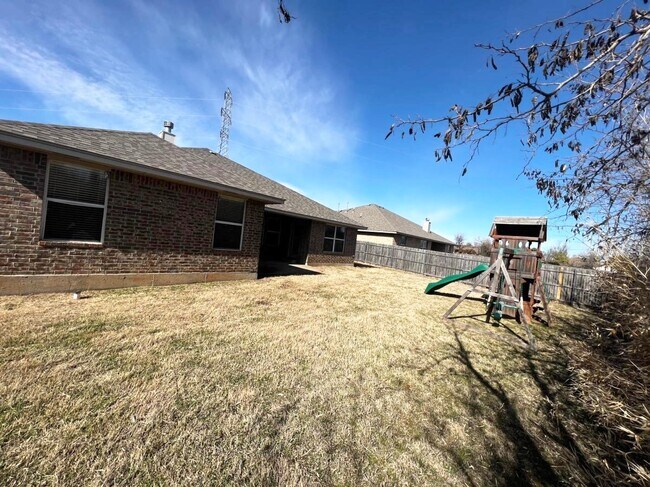 Building Photo - 8224 Hillers Rd