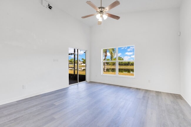 Building Photo - 7931 Oakstone Ct