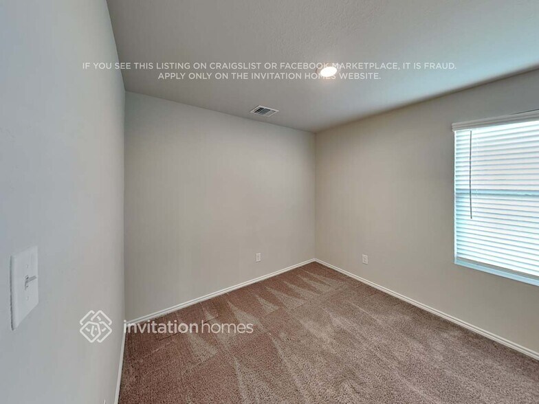 Building Photo - 7302 Alcazar Gate