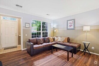 Building Photo - Spacious, Private AND Convenient 2-Level C...