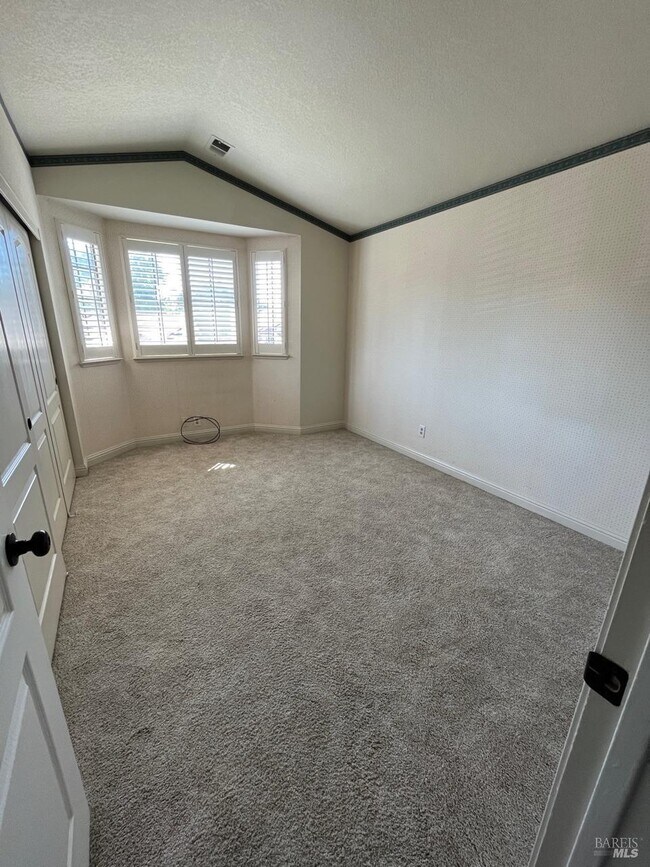 Building Photo - 7216 Roxanne Ln