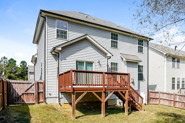 Building Photo - 170 Davelyn Ct