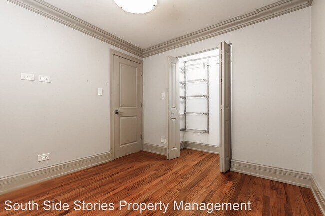 Building Photo - 4950 S King Dr