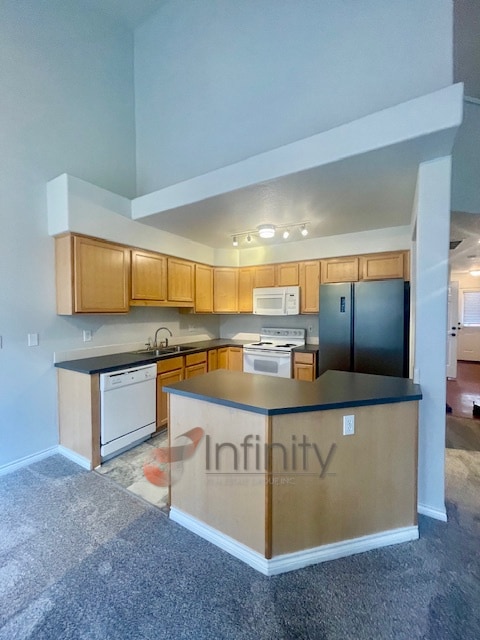 Building Photo - 17716 SW Heatherwood Ln