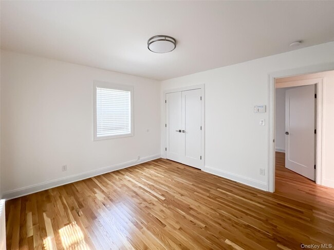 Building Photo - 246-17 Union Tpke