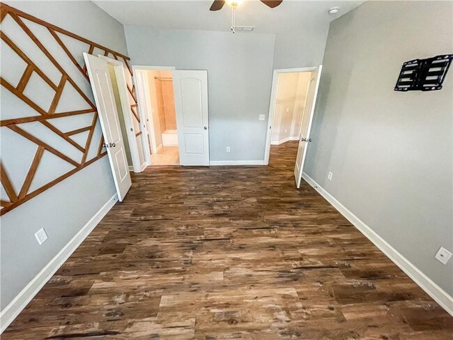 Building Photo - 4450 Wooded Oaks NW