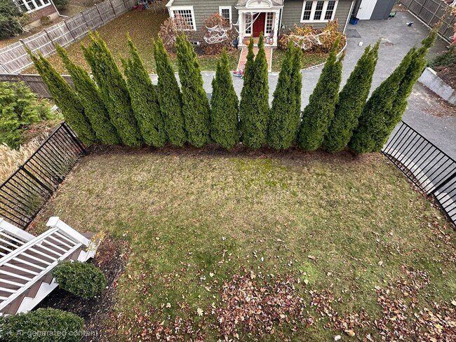 Building Photo - 53 Old Mystic St