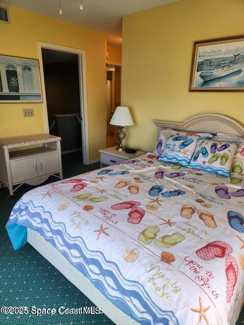 Building Photo - 8600 Ridgewood Ave