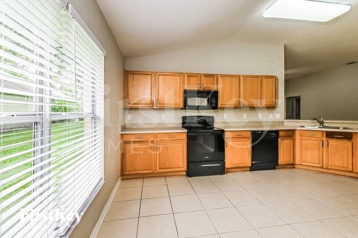 Building Photo - 1777 Turtle Rock Dr