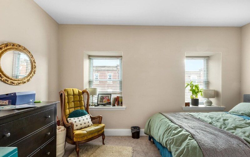 Building Photo - 722 S 22nd St