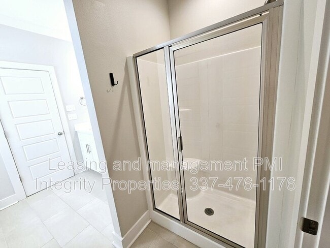 Building Photo - 30195 Sanctuary Blvd