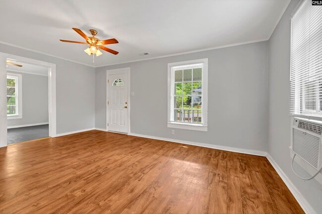 Building Photo - 206 Augusta St