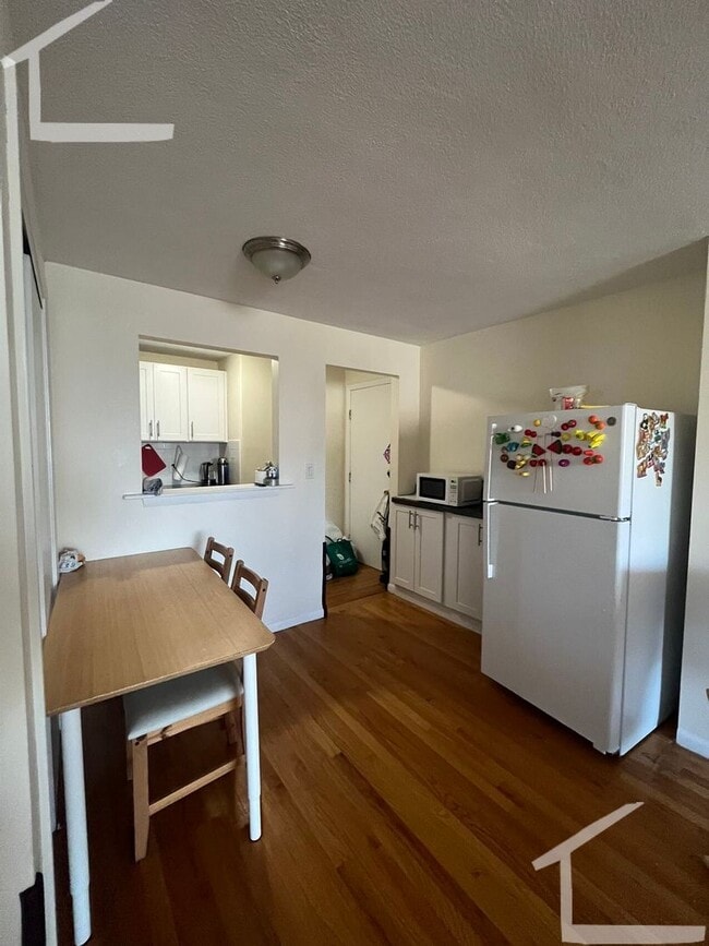 Building Photo - 26 Allston St