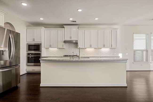 Building Photo - 4055 Woodland Meadow Dr
