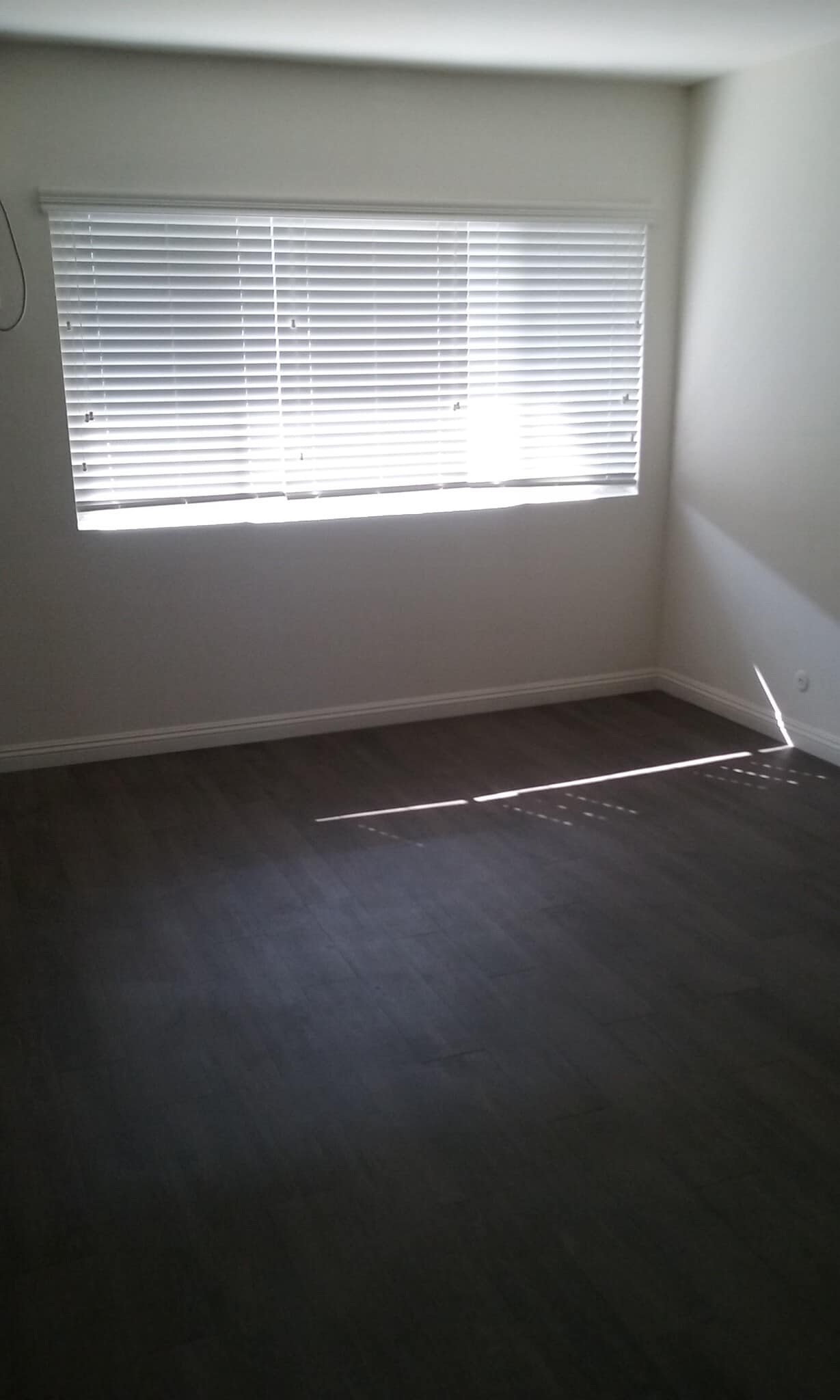 Building Photo - 3293 Cahuenga Blvd W