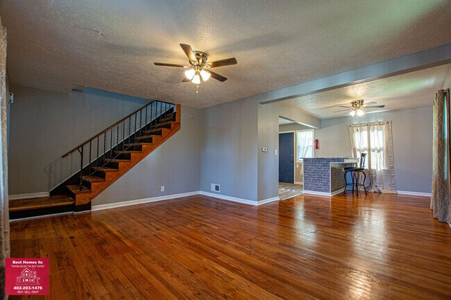 Building Photo - 1422 N 38th St