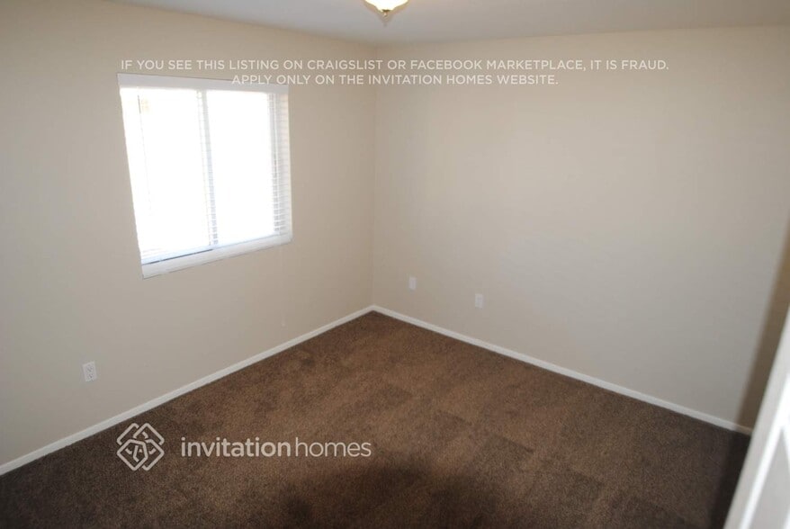 Building Photo - 7132 W Beryl Ave