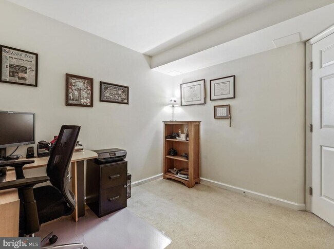 Building Photo - 2 W Kyla Marie Dr