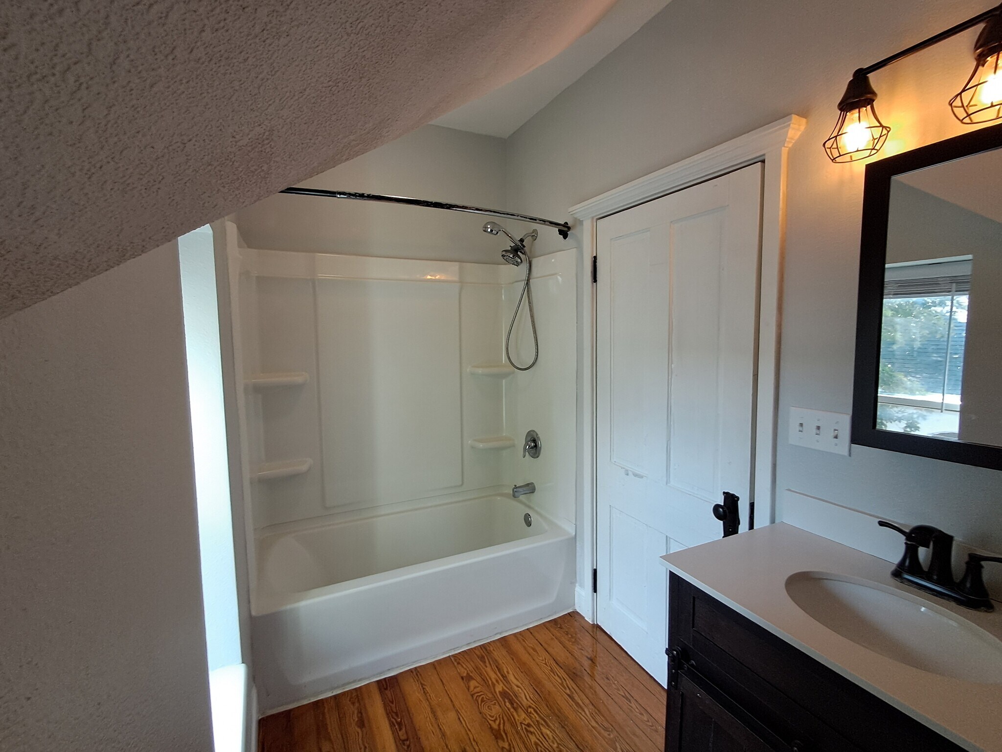 Upstairs bath and shower - 1007 E McCarty St
