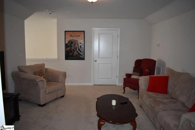 Building Photo - 126 Northwild Dr