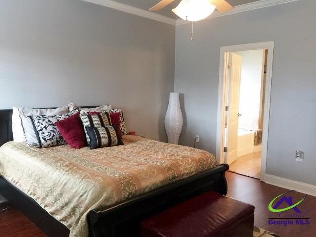 Building Photo - 260 Southland Station Dr