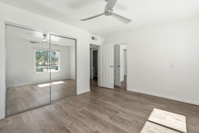 Building Photo - 43376 Cook St