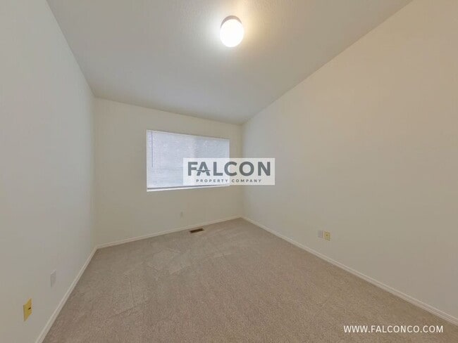 Building Photo - 5610 Appalachian View