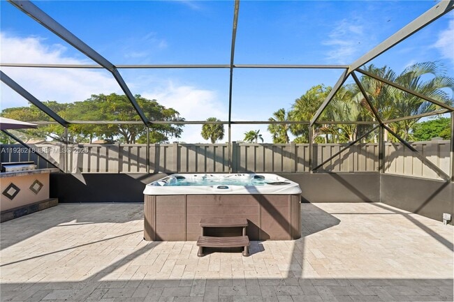 Building Photo - 9568 Boca Gardens Pkwy