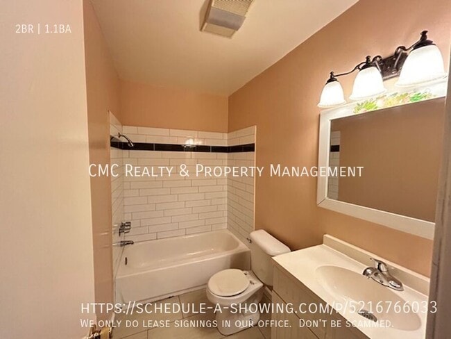 Building Photo - 852 Orizaba-10