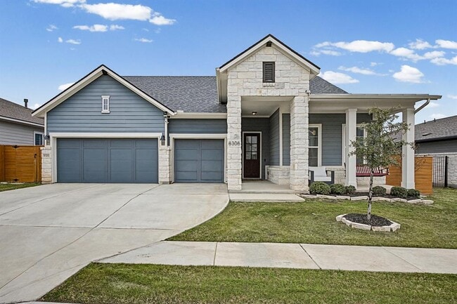 Building Photo - 8308 Orizzonte St