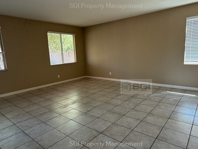 Building Photo - 9324 W Windsor Blvd