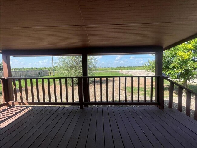 Building Photo - 711 FM 360 Rd