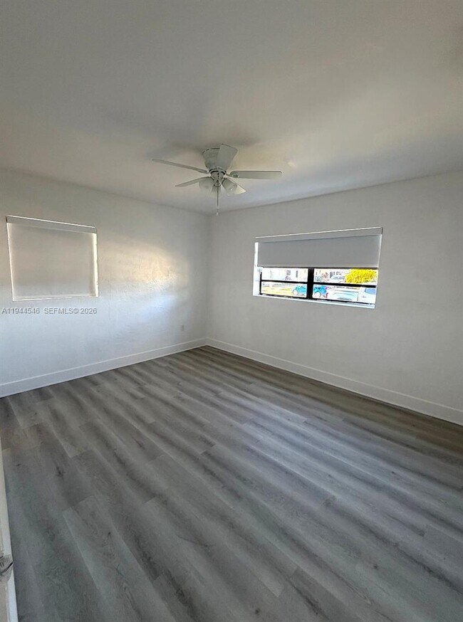 Building Photo - 9900 Dominican Dr