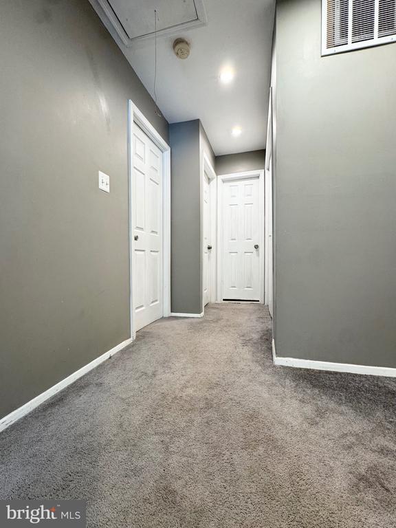 Building Photo - 16611 Geddy Ct