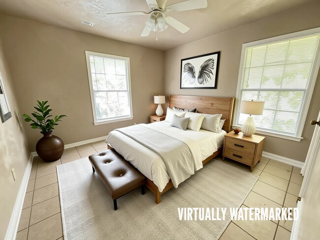 Building Photo - 912-912 Williamson Dr