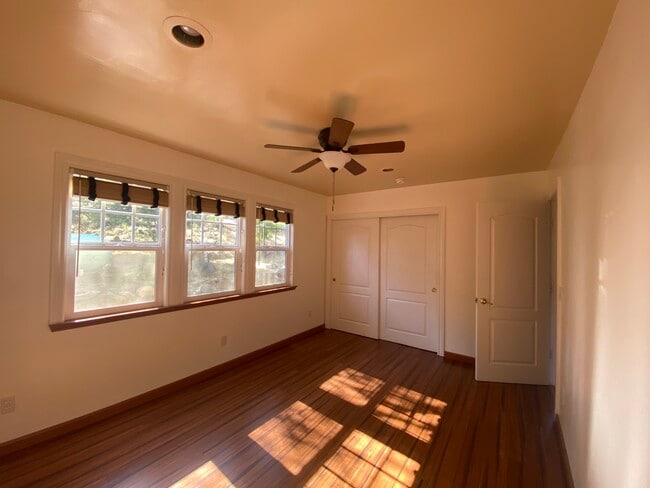 Building Photo - 14002 Hemlock Dr