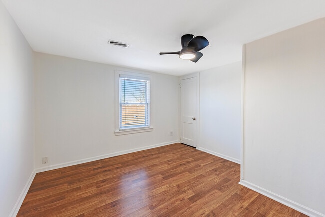 Building Photo - 113 Washington Ave